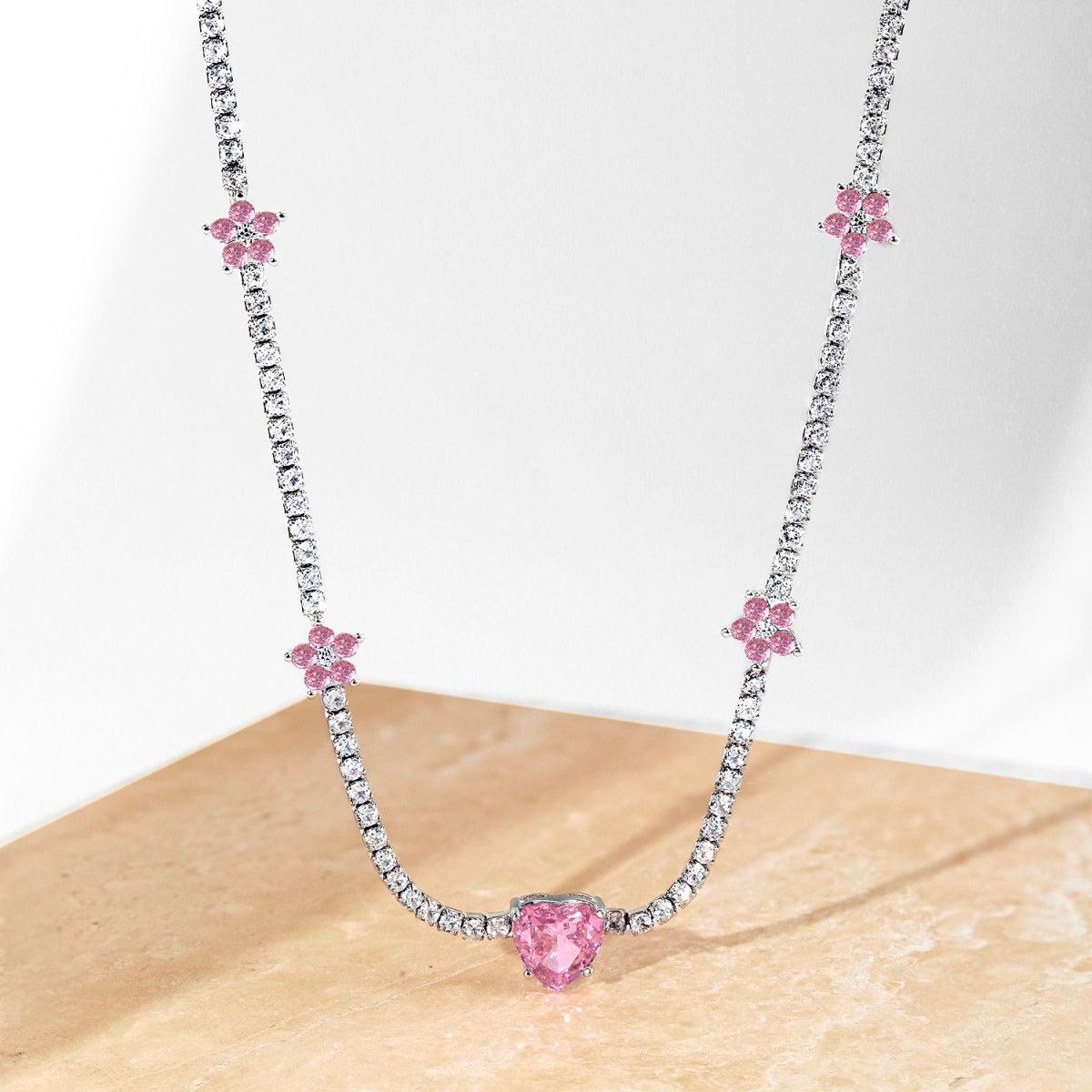Angela Jewelry]Dazzling Pink Heart Flower Necklace