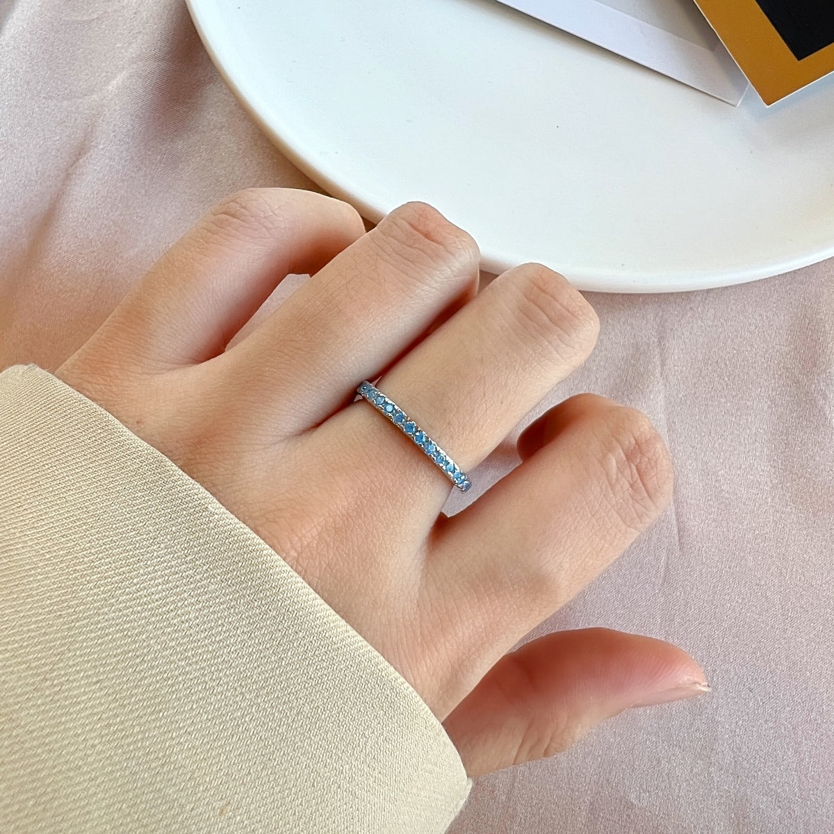 Angela Jewelry]Delicate Sparkling Round Cut Daily Ring