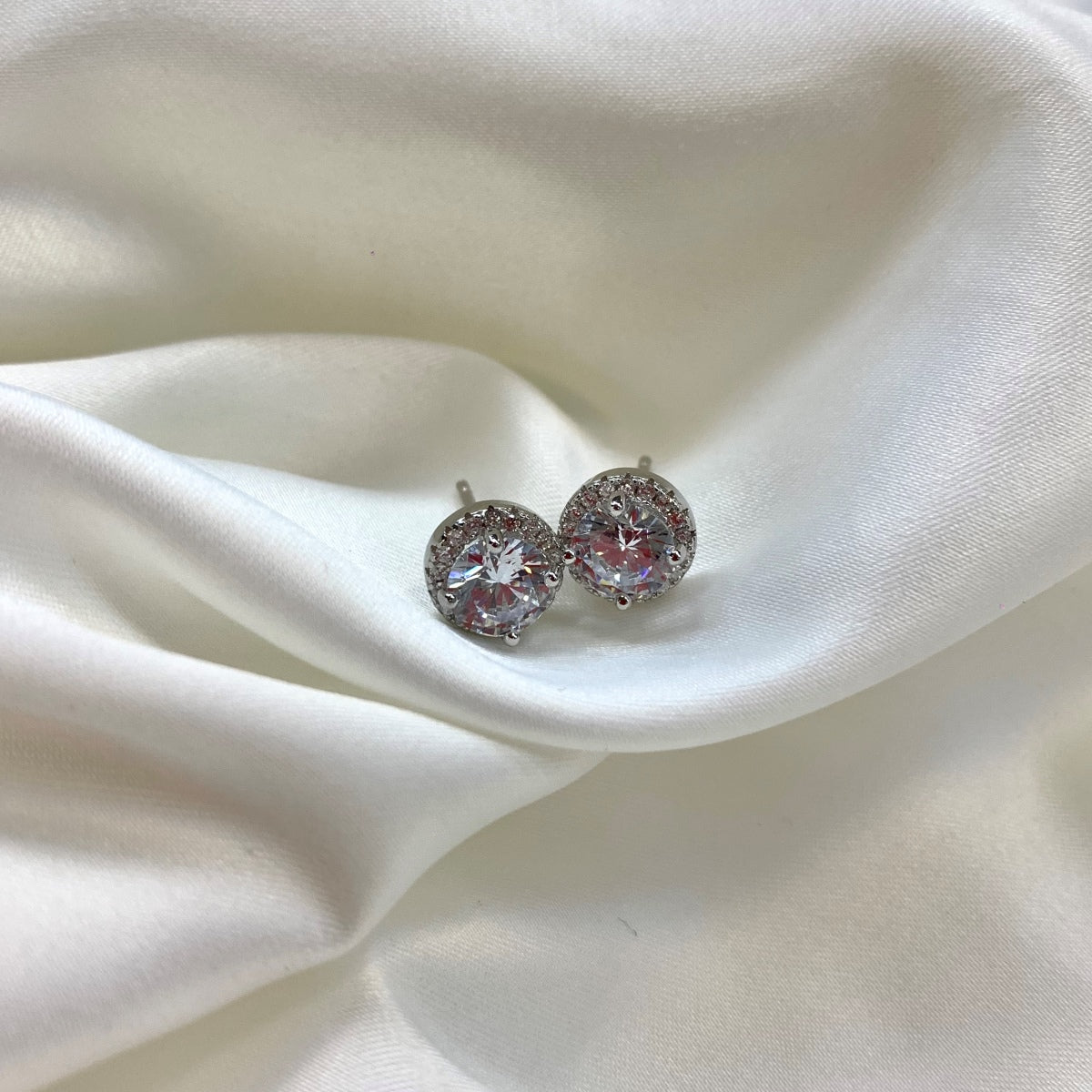 Angela Jewelry]Classic Princess Round Shape Earrings