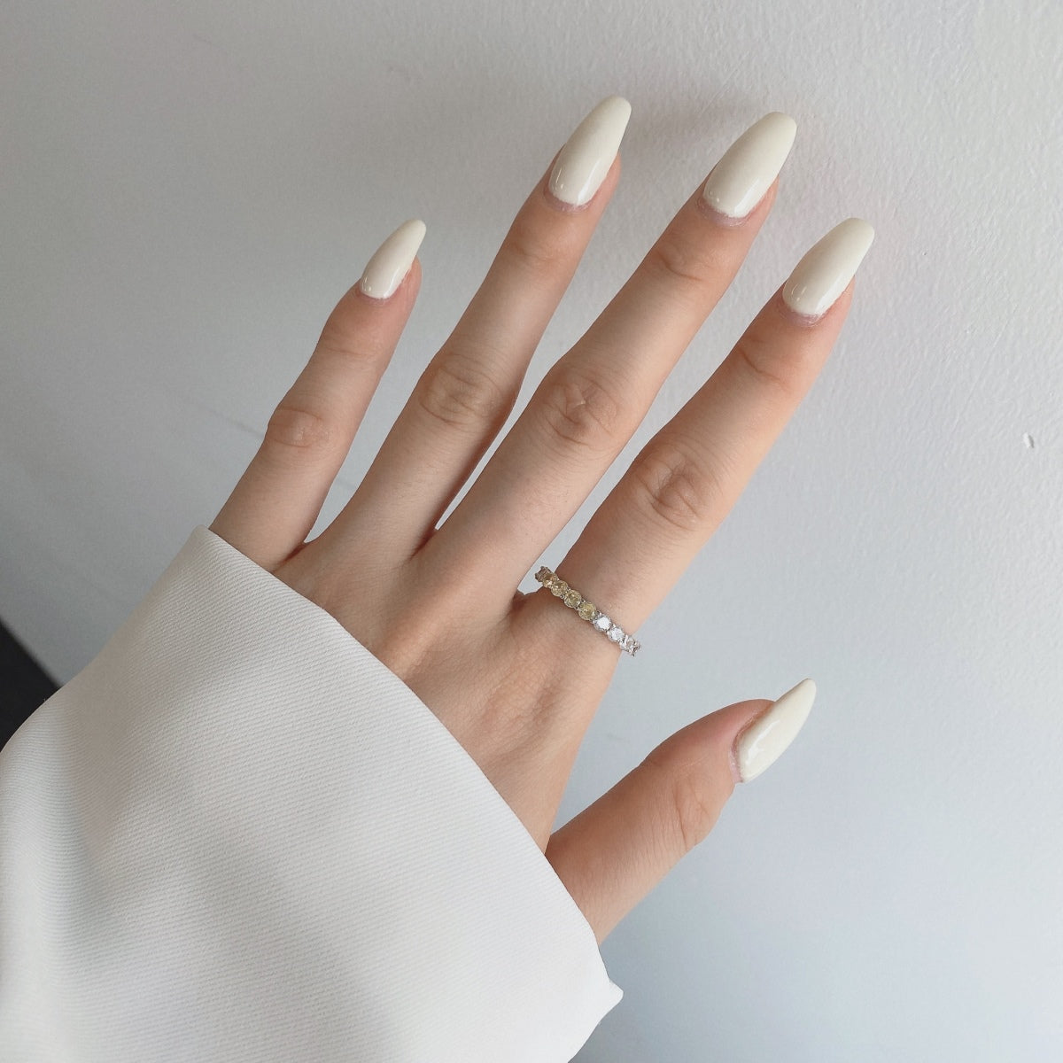 Angela Jewelry]Sparkling Round Cut Tennis Ring