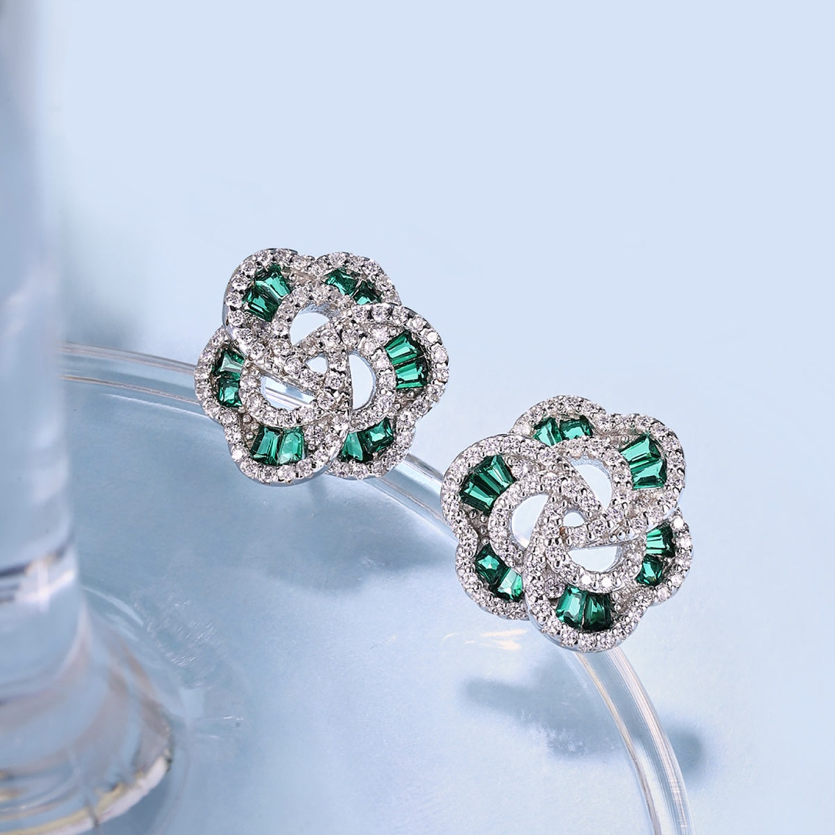 Angela Jewelry]Exquisite Flower Shape Daily Earrings