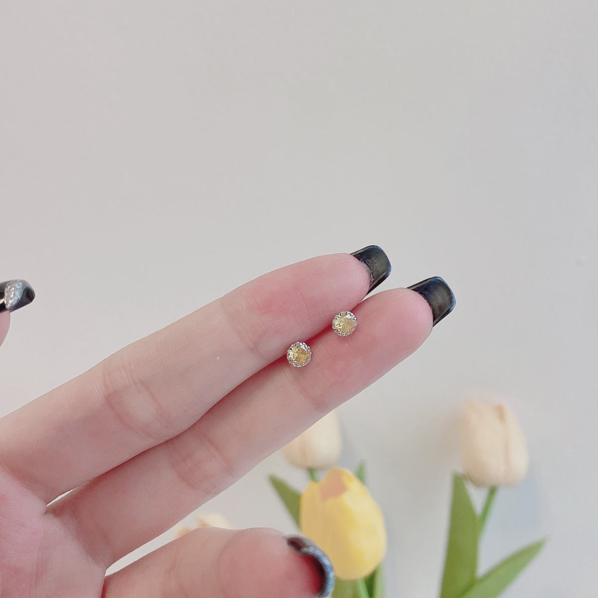 Angela Jewelry]Sparkling Colorful Round Shape Earrings