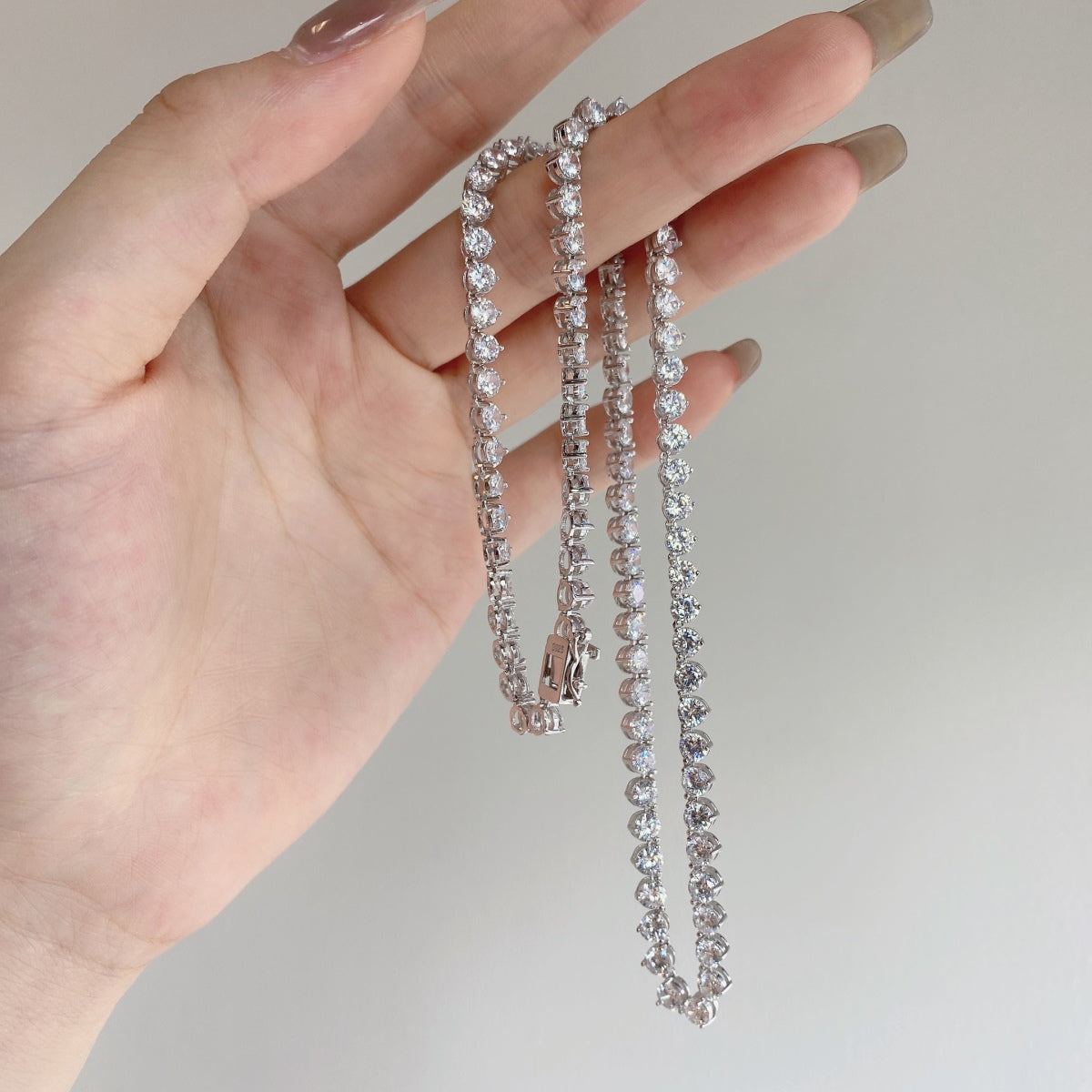 Angela Jewelry]Ornate Heart Cut Tennis Necklace