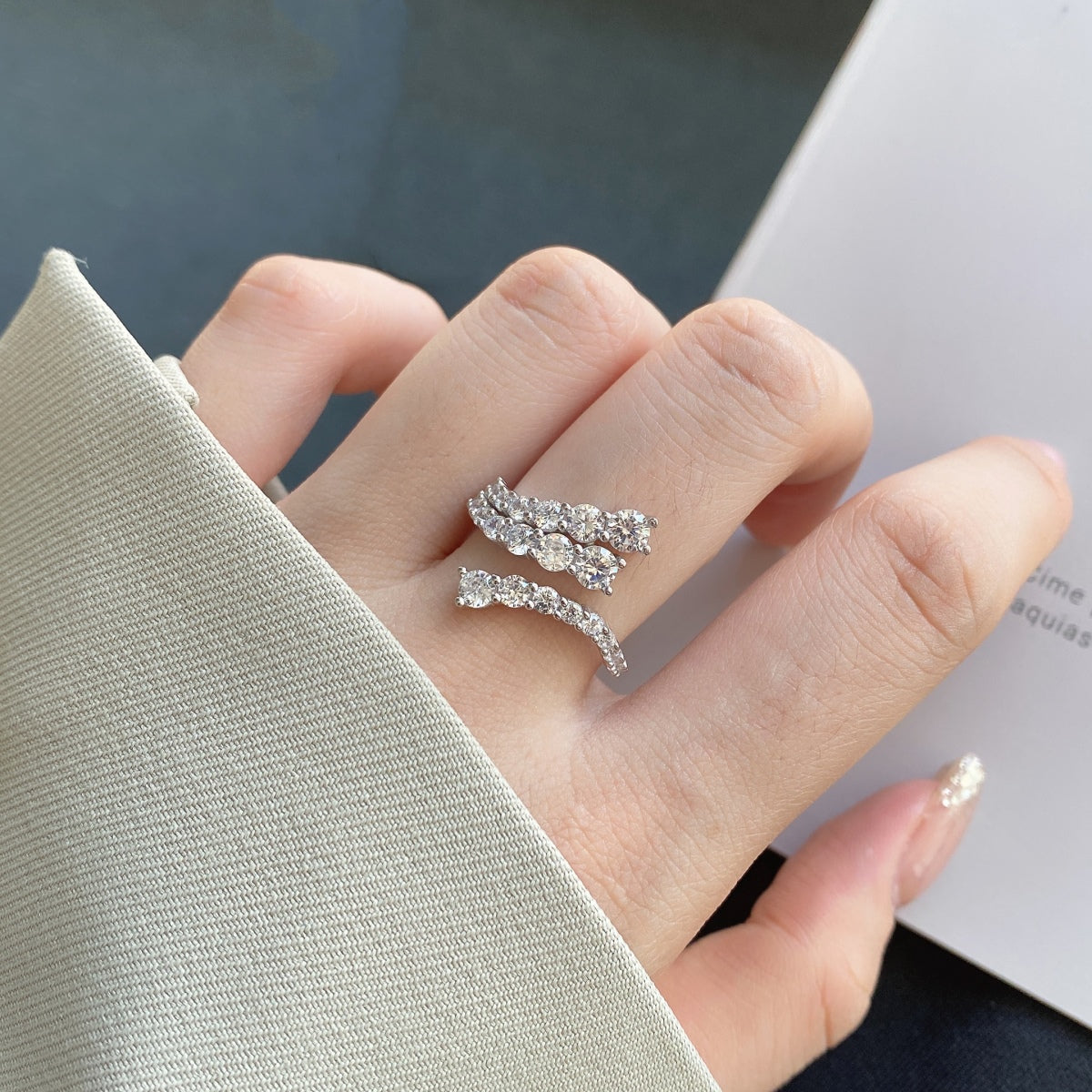 Angela Jewelry]Unique Vivid Snake Shape Daily Ring