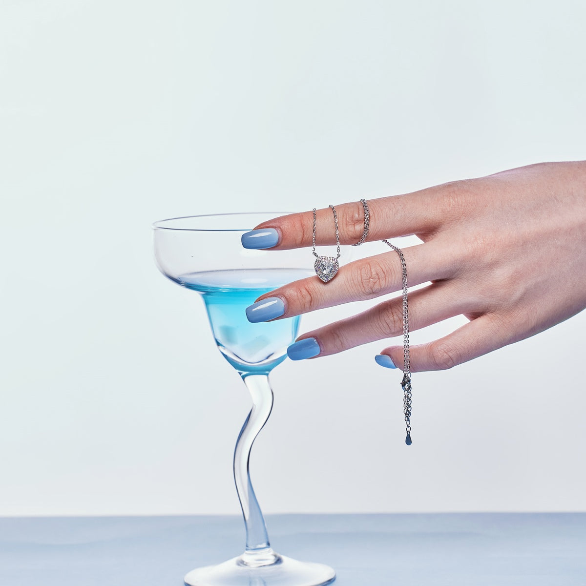 Angela Jewelry]Exquisite Heart Shape Necklace