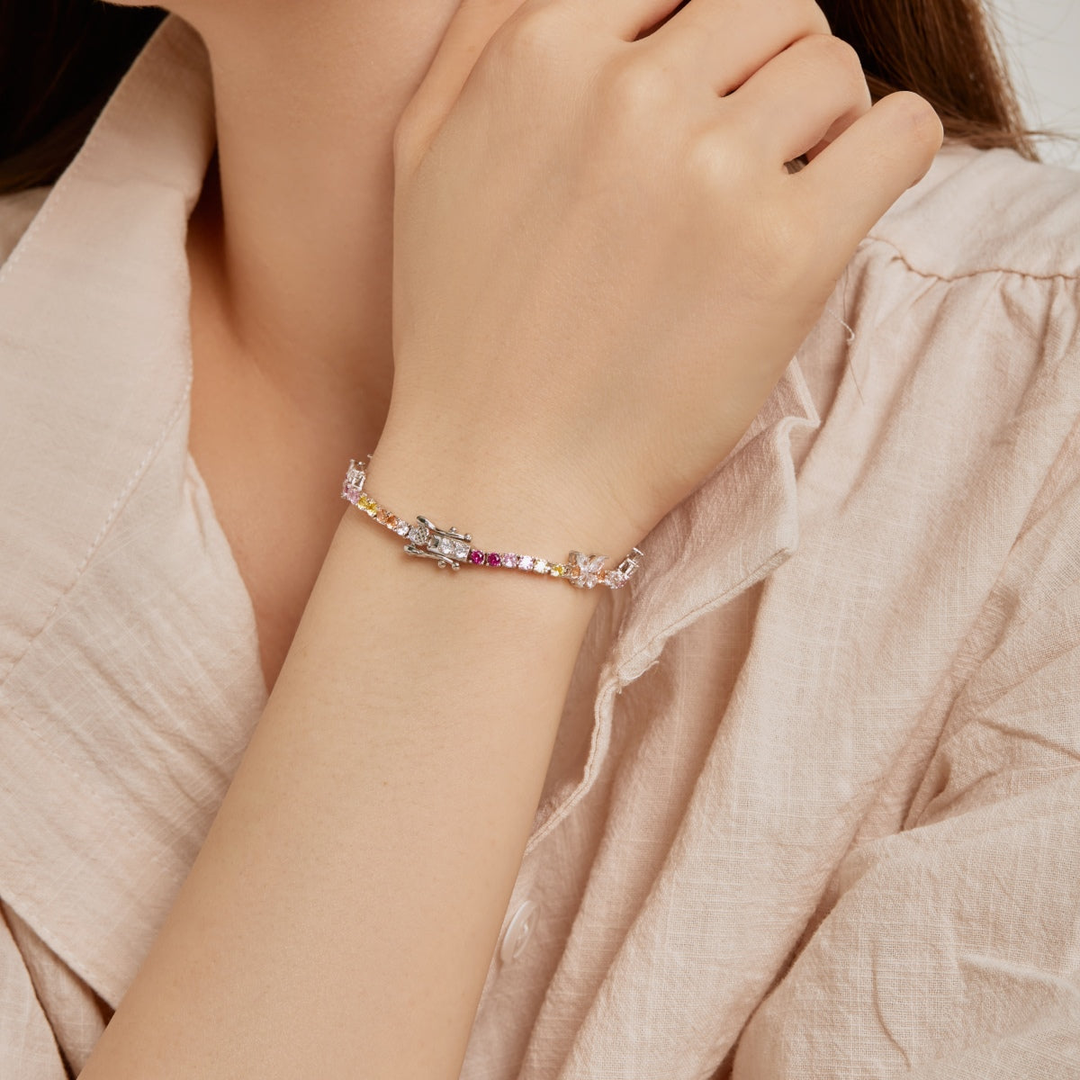 Angela Jewelry]Ornate Colorful Butterfly Shape Round Cut Daily Bracelet