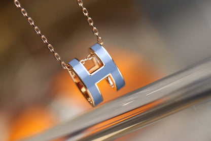 [Angela Jewellery]POP H PEDANT PINK GOLD