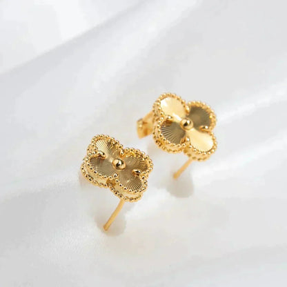 [Angela Jewellery]CLOVER MEDIUM 1 MOTIFS LASER EARRINGS