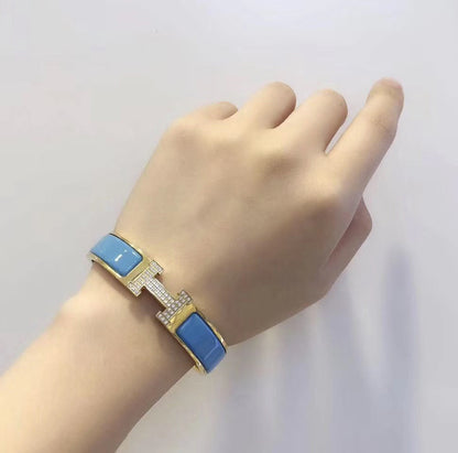 [Angela Jewellery]H CLOUD BLUE BRACELET GOLD DIAMOND
