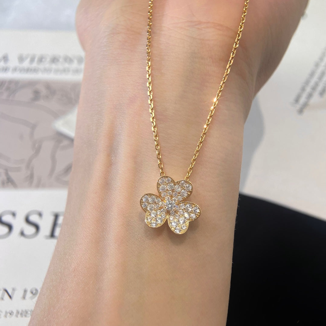 [Angela Jewellery]FLOWER DIAMOND NECKLACE