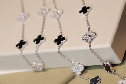 [Angela Jewellery]CLOVER 20 MOTIFS ONYX DIAMOND SILVER