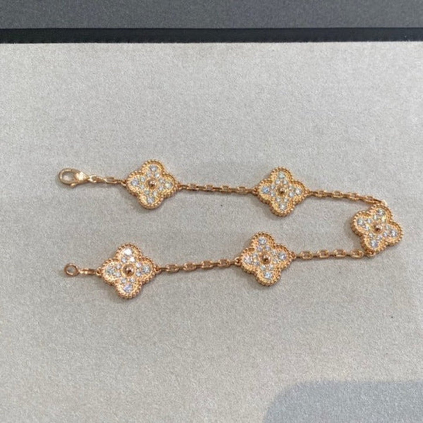 [Angela Jewellery]CLOVER 5 MOTIFS  FULL DIAMOND BRACELET