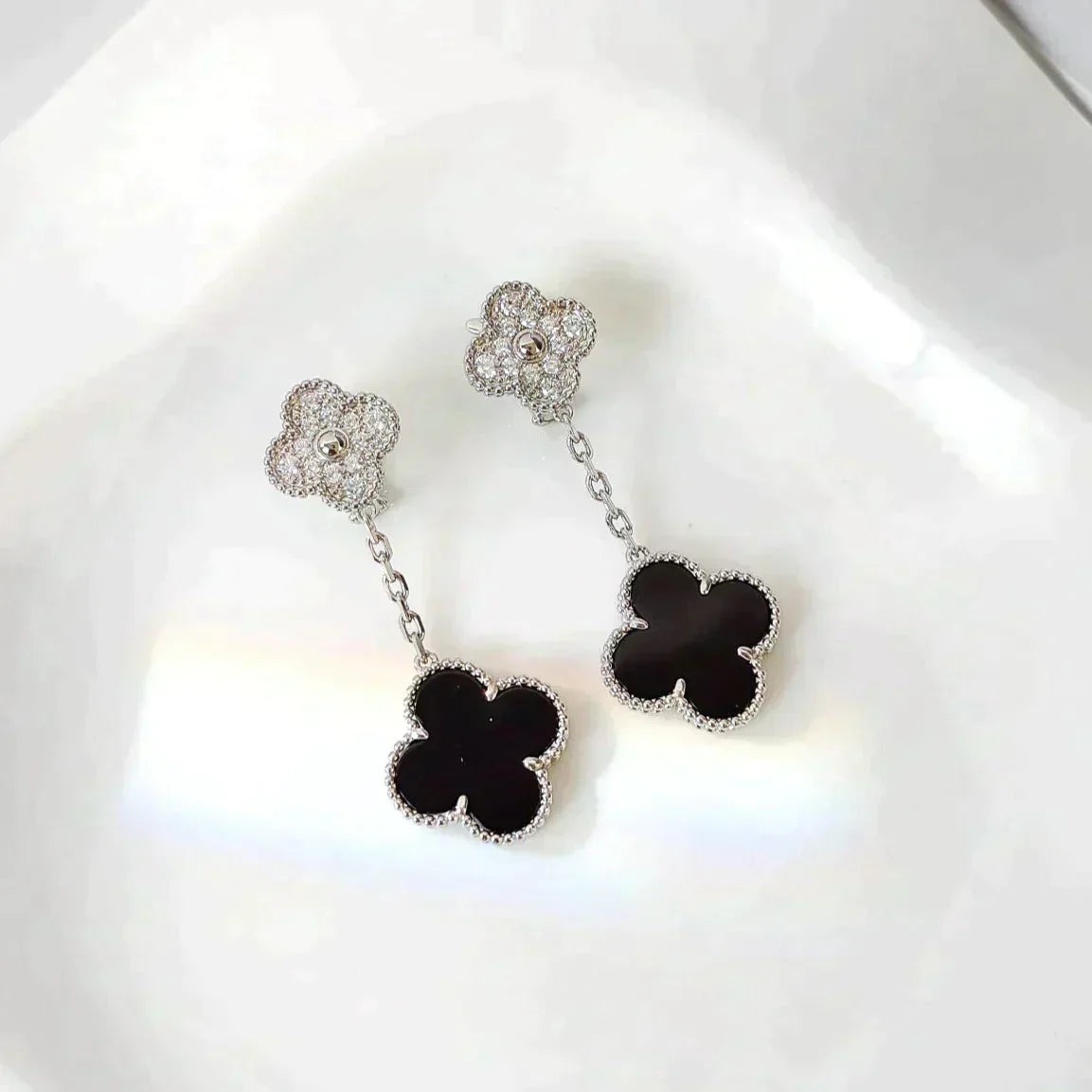 [Angela Jewellery]CLOVER 2 MOTIFS  DIAMOND ONYX EARRINGS SILVER