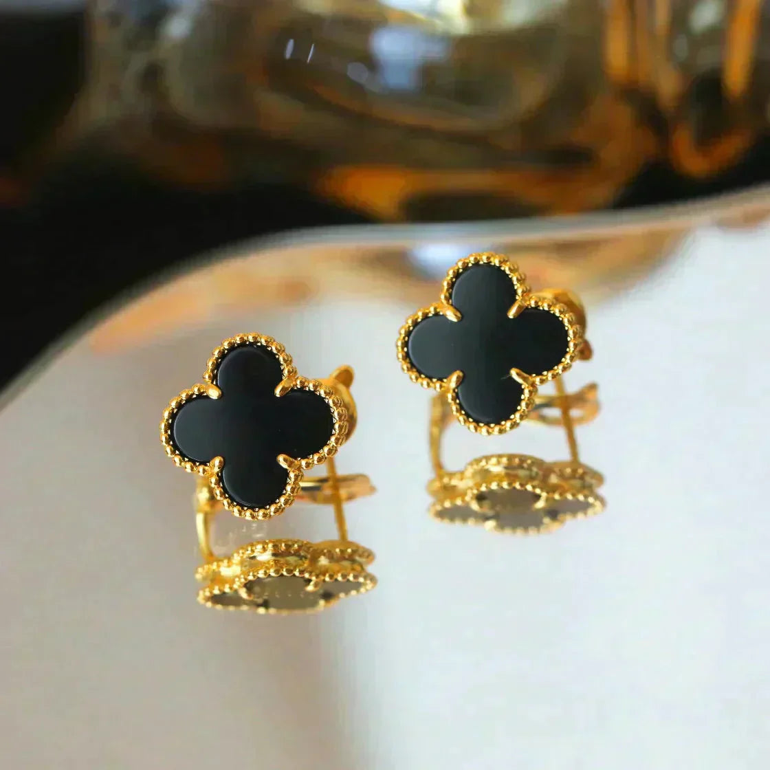 [Angela Jewellery]CLOVER MEDIUM 1 MOTIFS  ONYX STUD EARRINGS