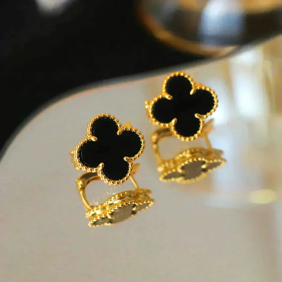 [Angela Jewellery]CLOVER MEDIUM 1 MOTIFS  ONYX STUD EARRINGS