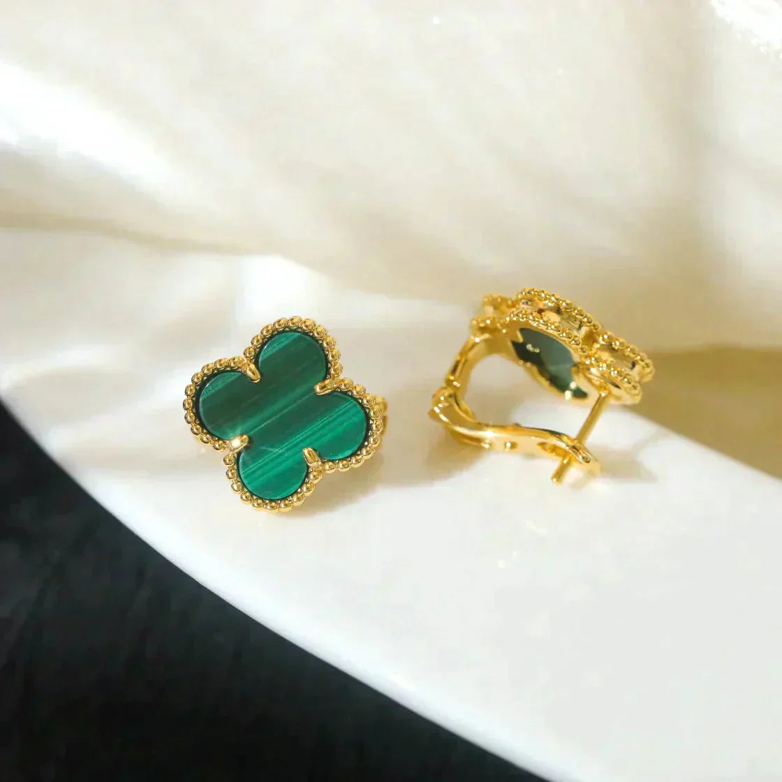 [Angela Jewellery]CLOVER MEDIUM 1 MOTIFS MALACHITE  EARRINGS