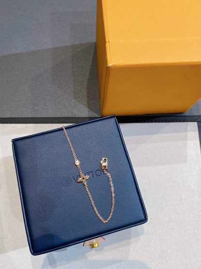 [Angela Jewellery]STAR DIAMOND PINK GOLD BRACELET