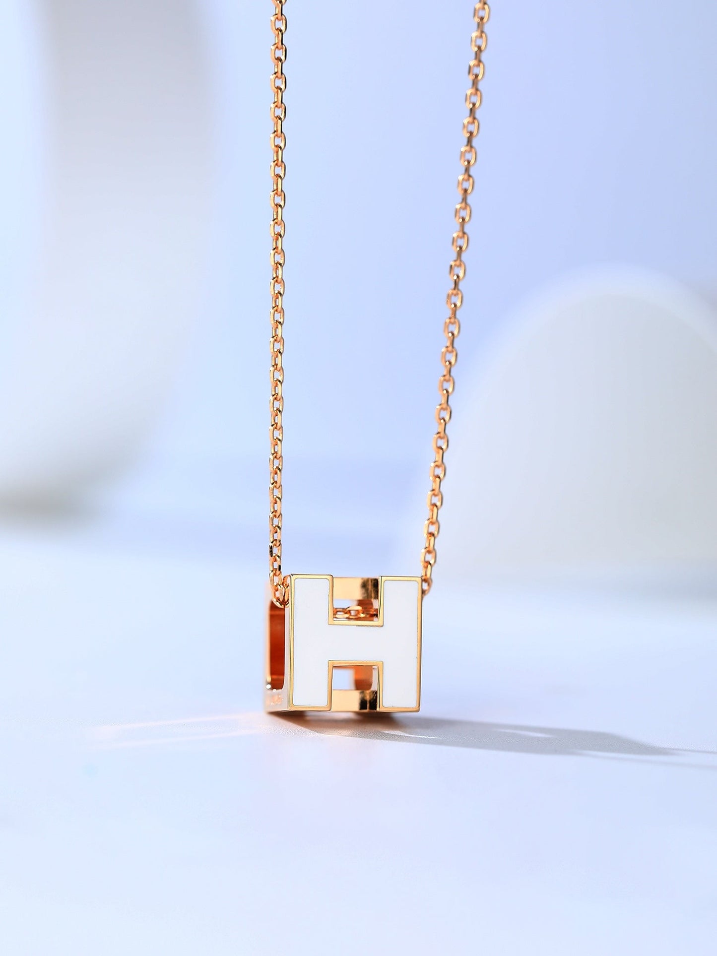 [Angela Jewellery]H CAGE PINK GOLD NECKLACE