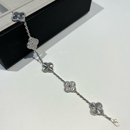 [Angela Jewellery]CLOVER 5 MOTIF SILVER DIAMOND BRACELET
