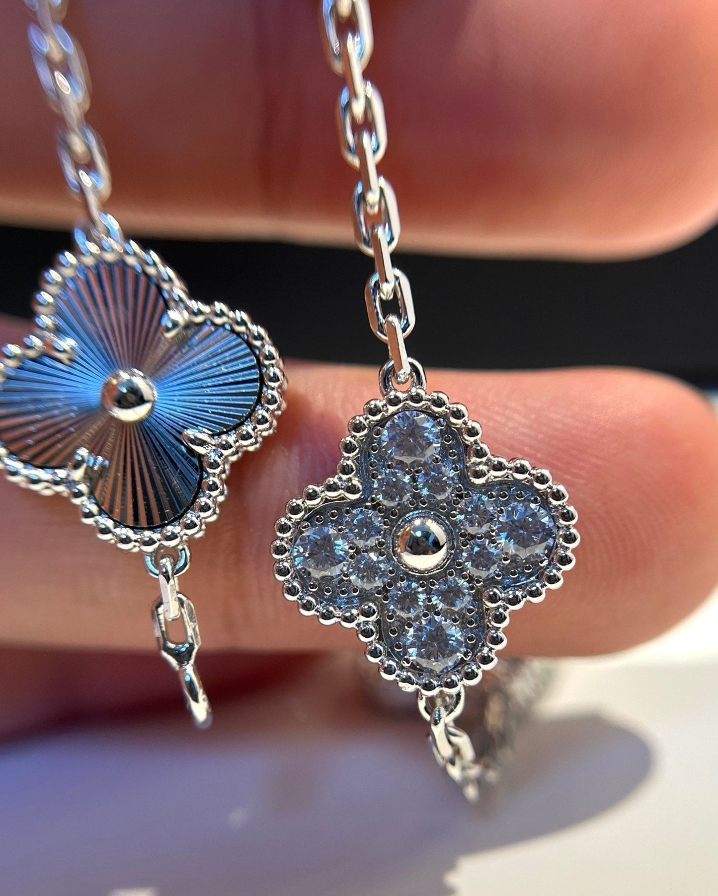 [Angela Jewellery]CLOVER 5 MOTIF SILVER DIAMOND BRACELET