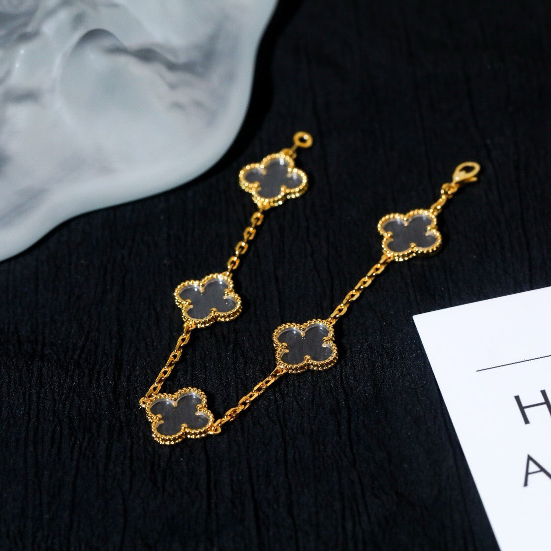 [Angela Jewellery]CLOVER 5 MOTIF ROCK CRYSTAL PINK GOLD BRACELET