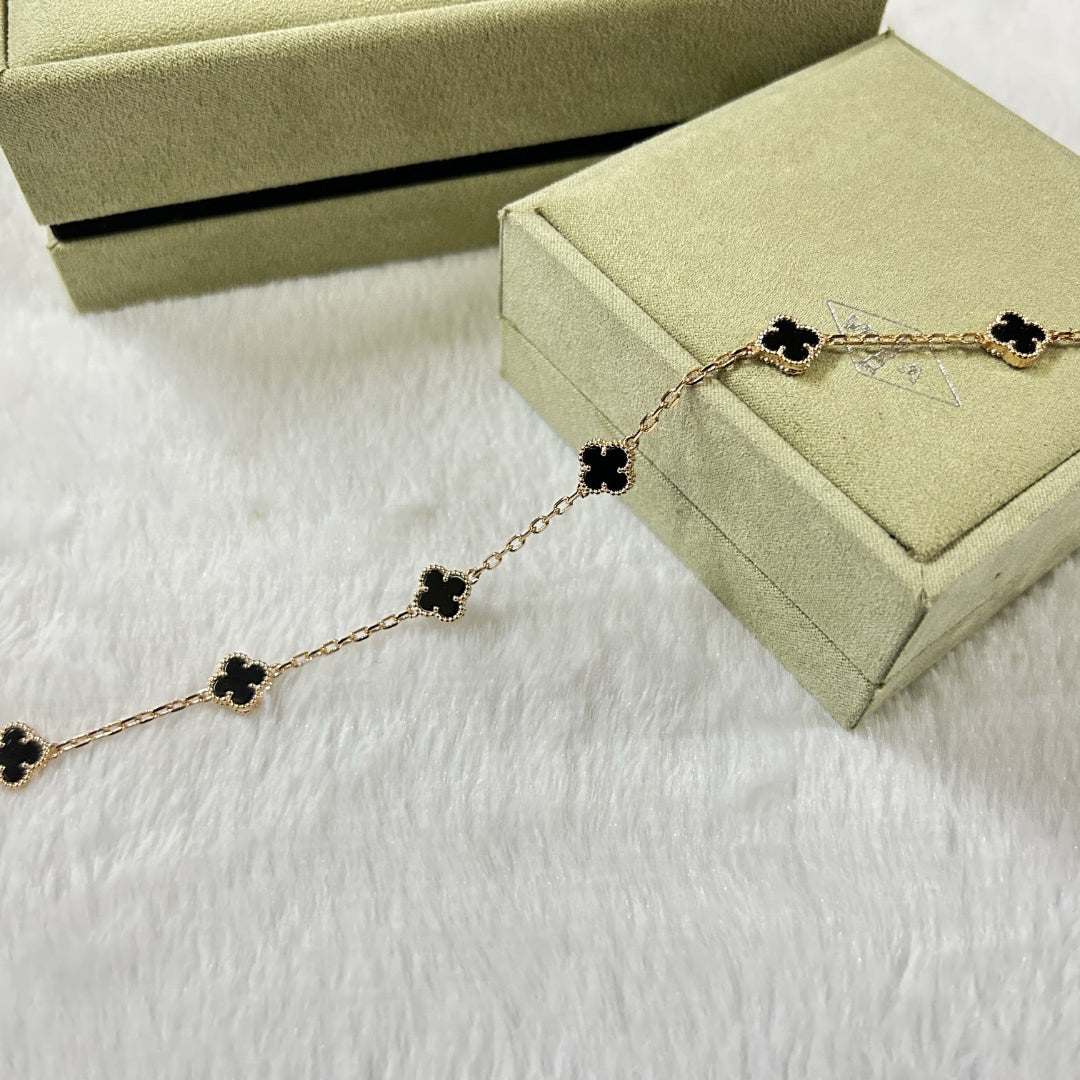 [Angela Jewellery]CLOVER 6 MOTIF  ONYXS BRACELET