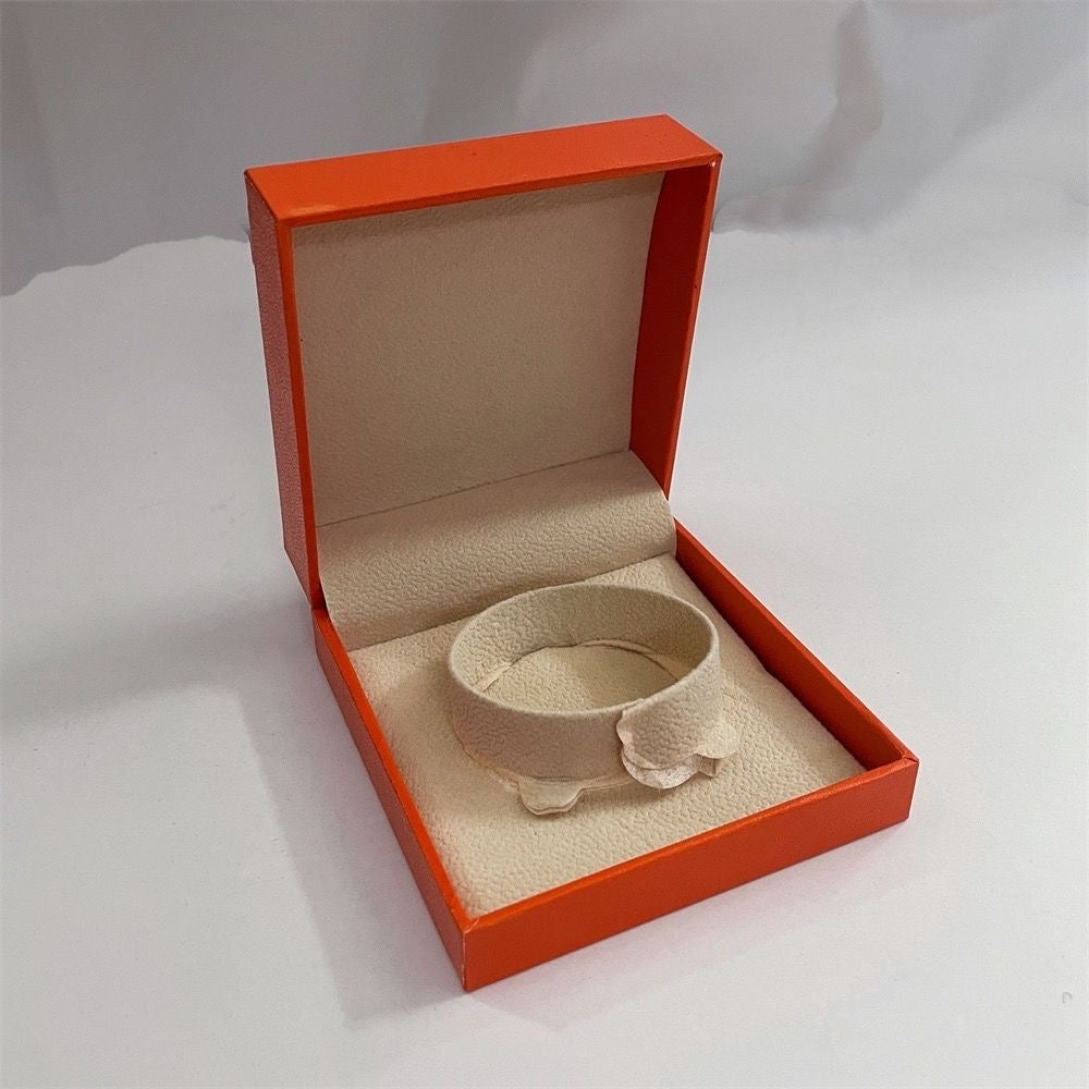 [Angela Jewellery]HM BRACELET NECKLACE RING BOX GIFT BAG