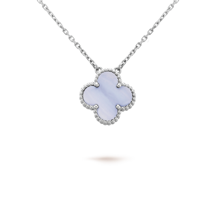 [Angela Jewellery]CLOVER 15MM BLUE CHALCEDONY NECKLACE SILVER