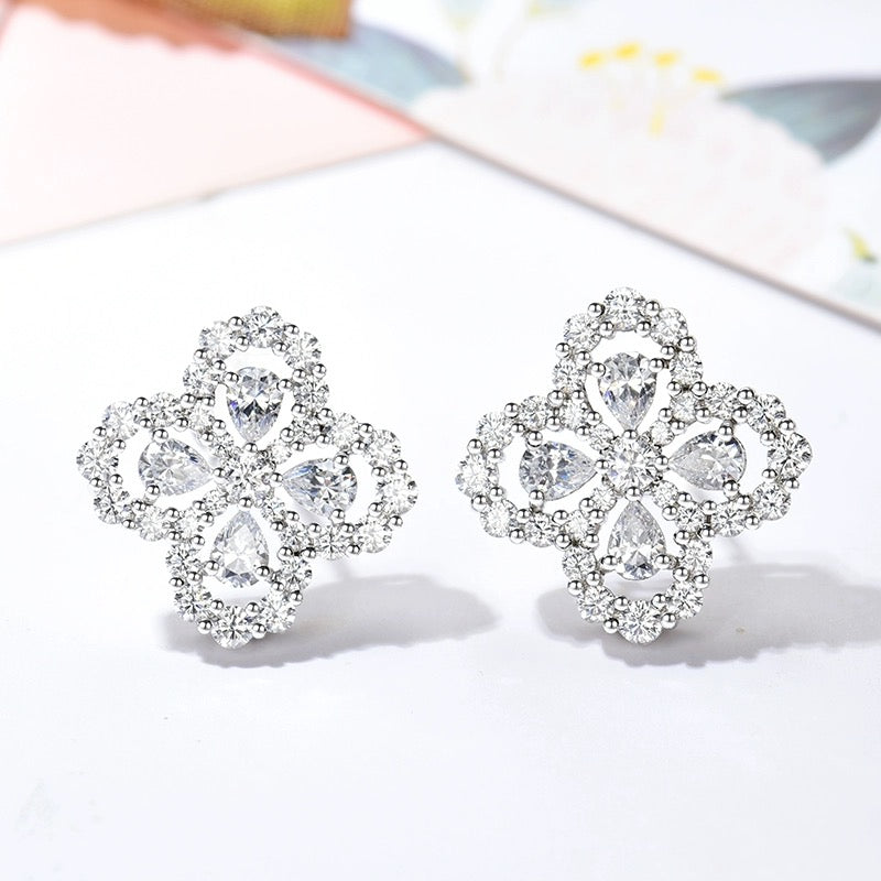 [Angela Jewellery]LOOP EARRINGS FULL MOTIF DIAMOND 16MM