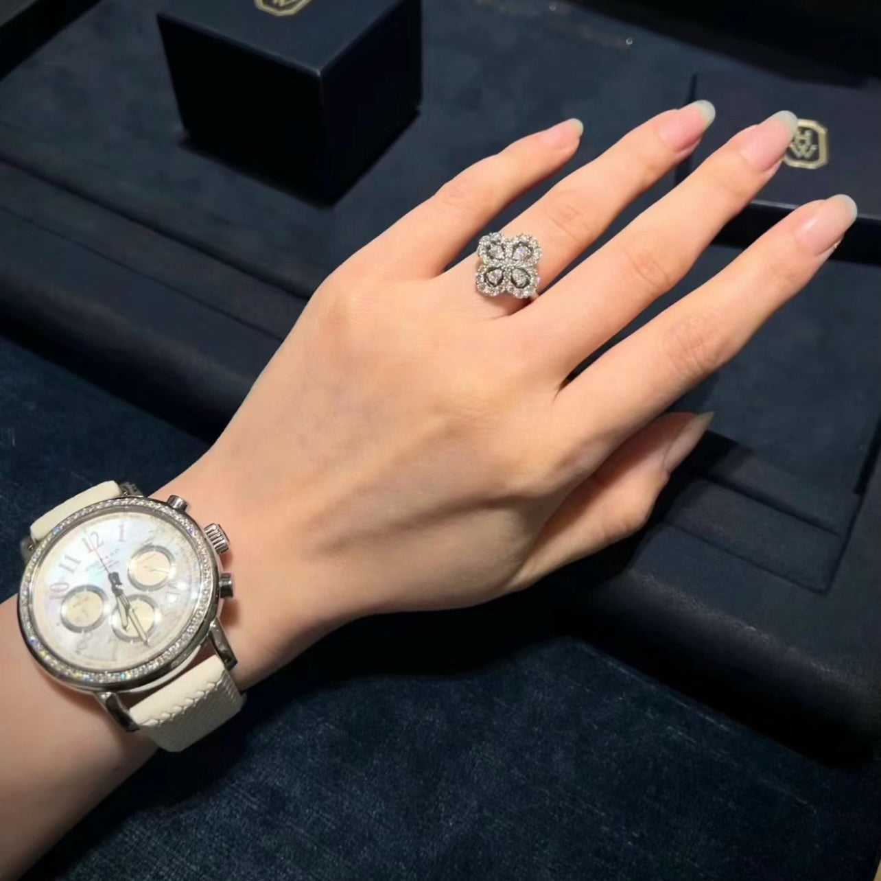 [Angela Jewellery]LOOP RING FULL MOTIF DIAMOND 16MM SILVE