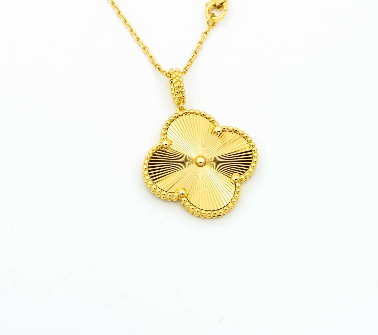 [Angela Jewellery]CLOVER 25MM PEDANT NECKLACE GOLD