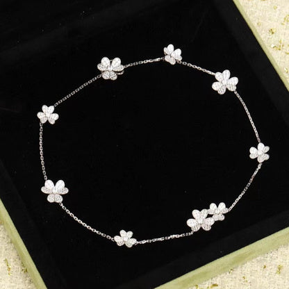 [Angela Jewellery]FRIVOLE SILVER 9 FLOWERS NECKLACE