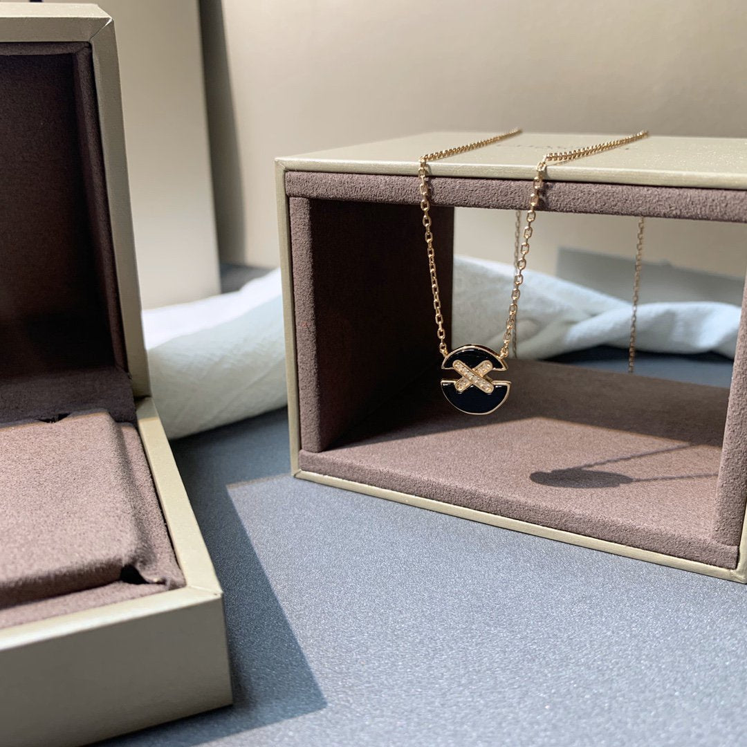 [Angela Jewellery]JEUX DE PINK GOLD DIAMOND NECKLACE