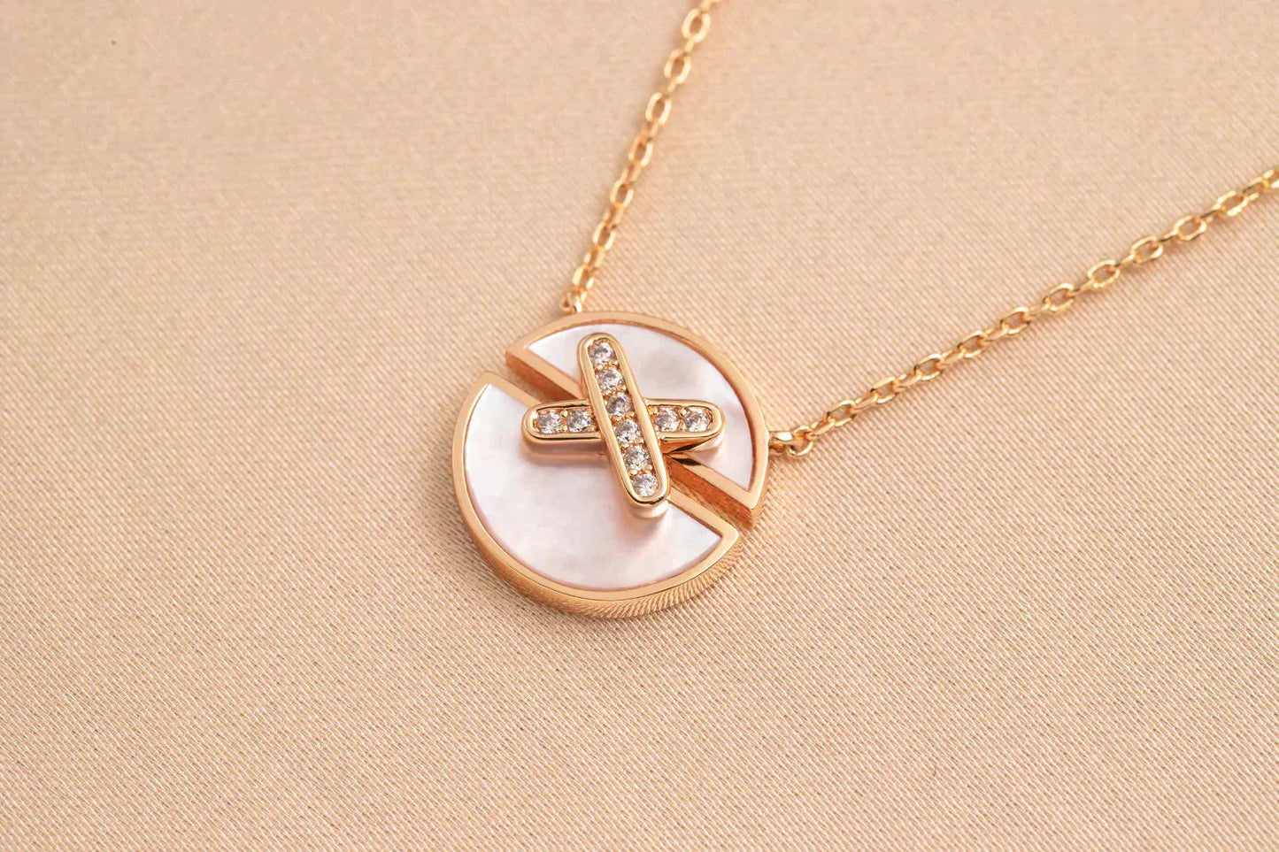 [Angela Jewellery]JEUX DE ROSE GOLD DIAMOND NECKLACE