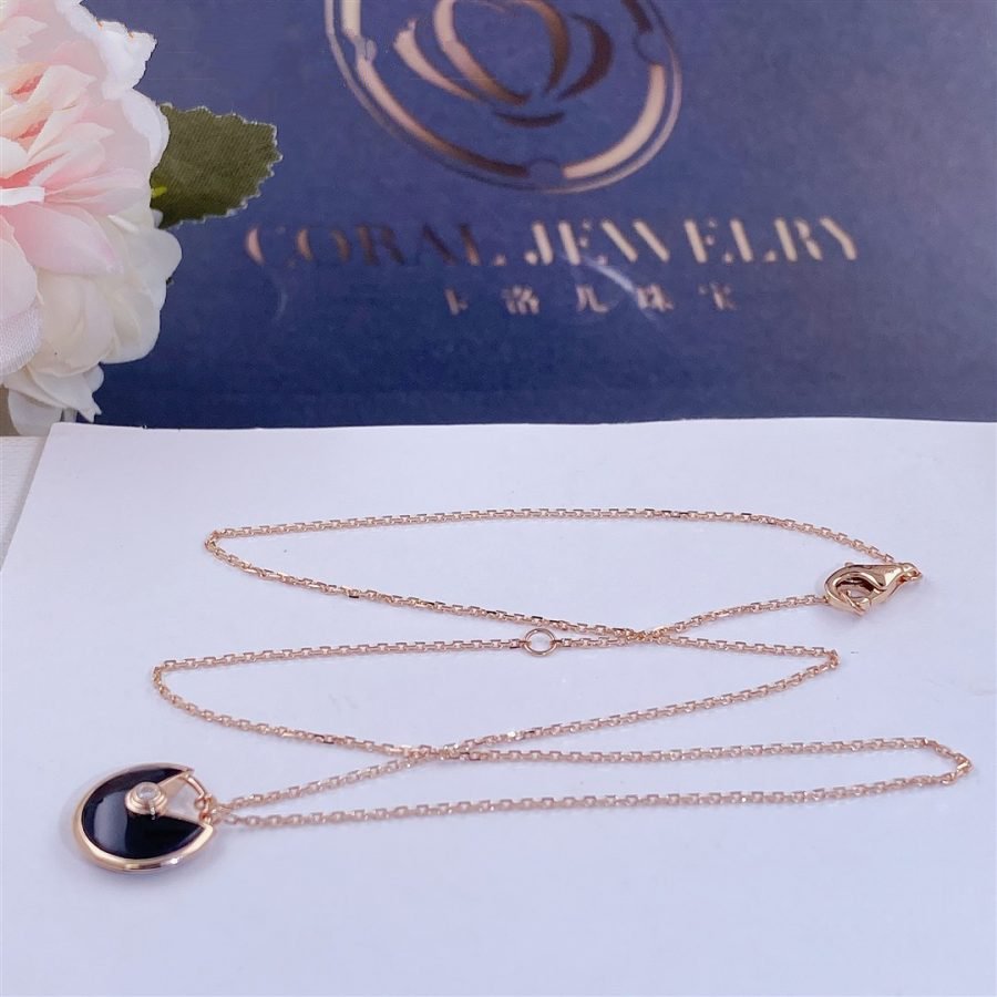 [Angela Jewellery]AMULETTE ROSE GOLD ONYX NECKLACE