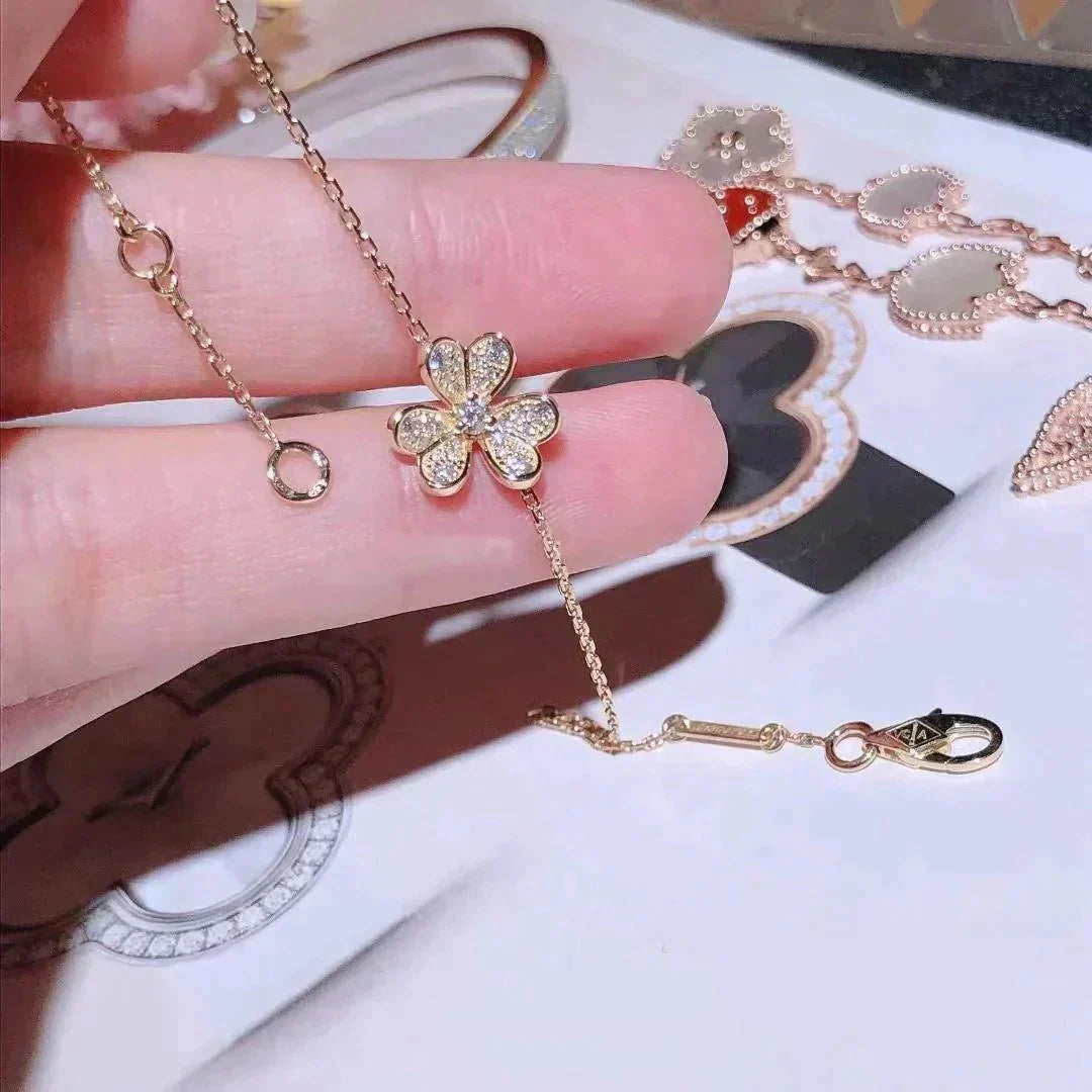 [Angela Jewellery]FRIVOLE GOLD FLOWER DIAMOND BRACELET