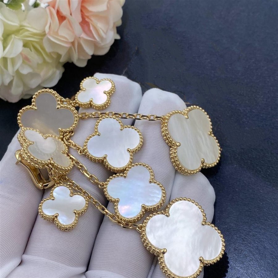 [Angela Jewellery]CLOVER EARRINGS WHITE MOP 4 MOTIFS GOLD